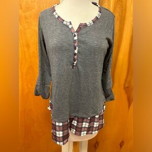 Me & u twofer grey and plaid shirt size small